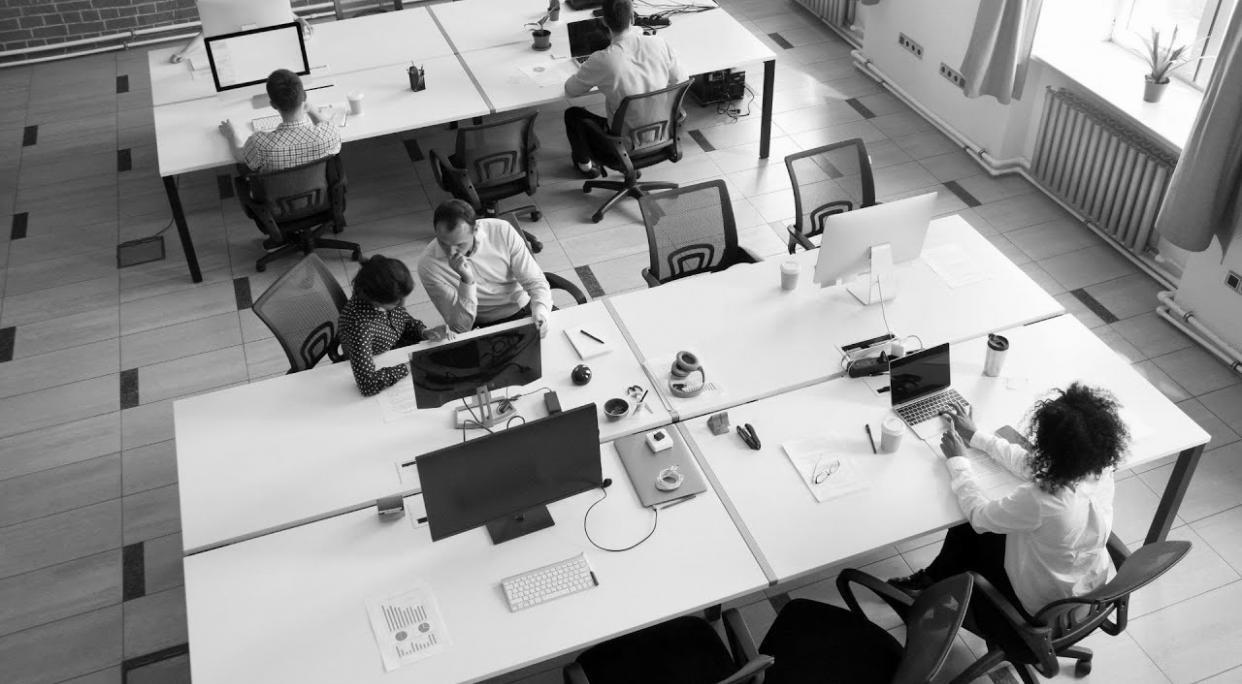 Ambiente de aprendizaje digital con analítica SEO